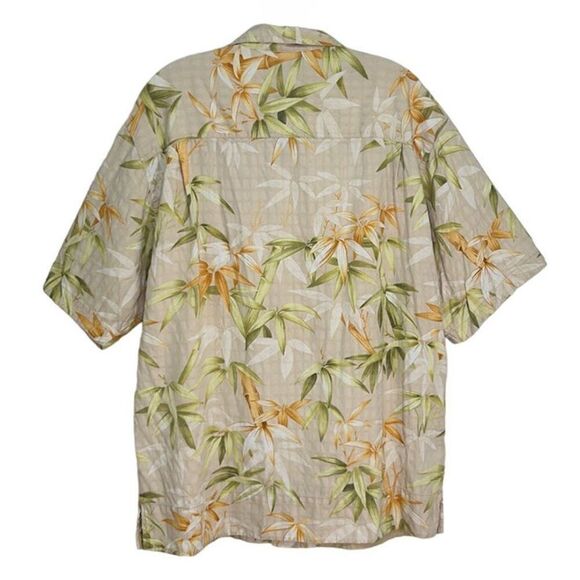 Tommy Bahama - Men's Vintage Hawaiian Floral Silk Short Sleeve Shirt, Size L Tan - Picture 3 of 16